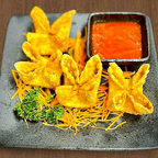 Best Crab Rangoons (4) in Fairview, TX